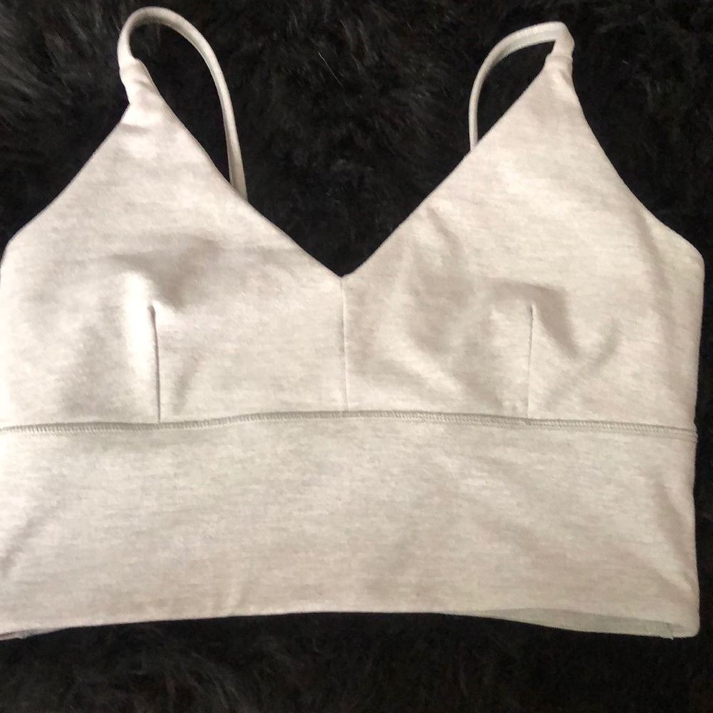 Grey lululemon sports bra